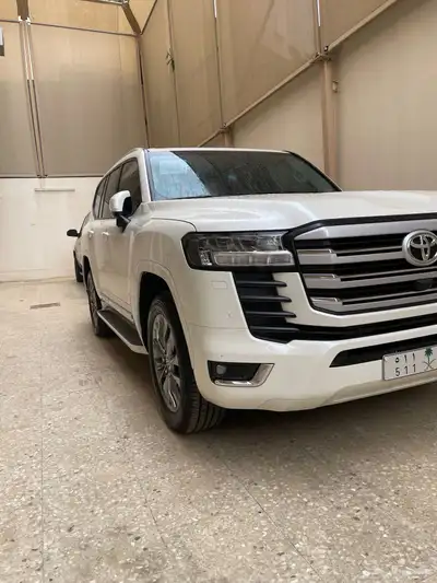 جيب تويوتا GXR 2024 0