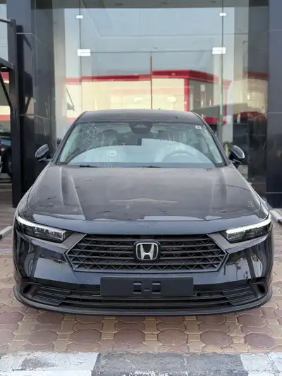 هوندا اكورد LX 2025 سعودي عبدالله هاشم ضمان 5 سنوات 3