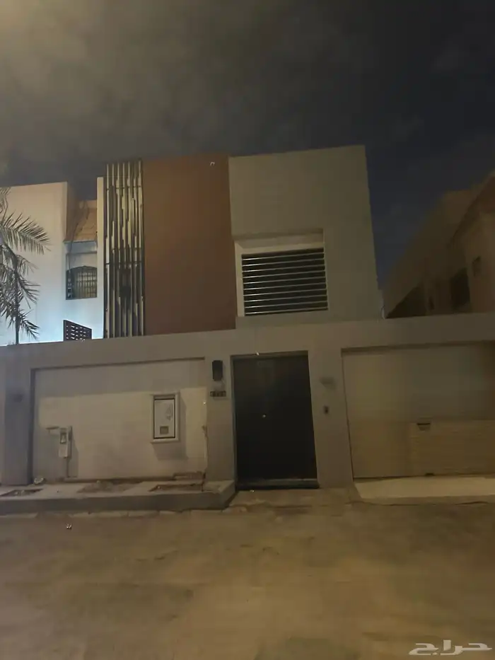 فيلا مودرن للايجار اليرموك الغربى 160 الف 0