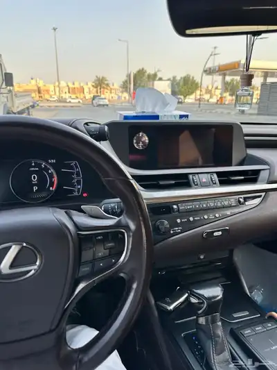 لكزس ES 350 لؤلؤي   فتحة   جملي   6 سلندر   ممشى 167 ألف 20