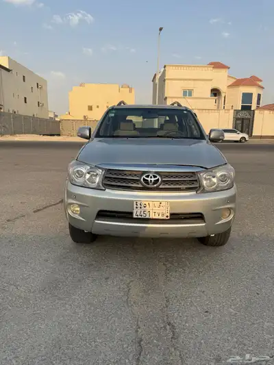 للبيع فورشنر 2009 سته سندل دبل 0