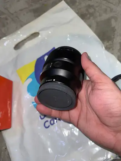 عدسة سوني - sony 85mm f1.8 prime lens 4