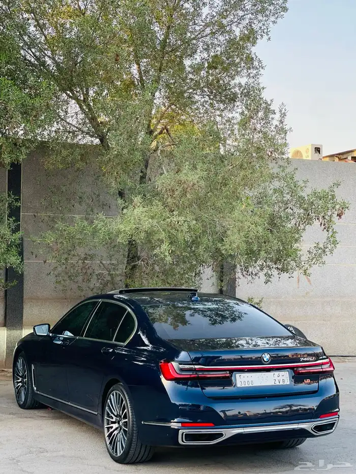 مصور سيارات محترف برياض لجميع انواع السيارات والمشاريع 33