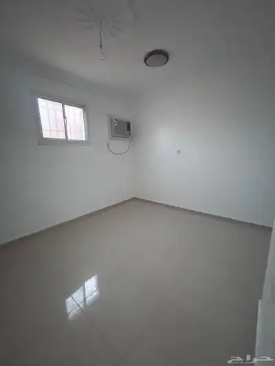 دوبلكس حي الإسكان للإيجار السنوي 14