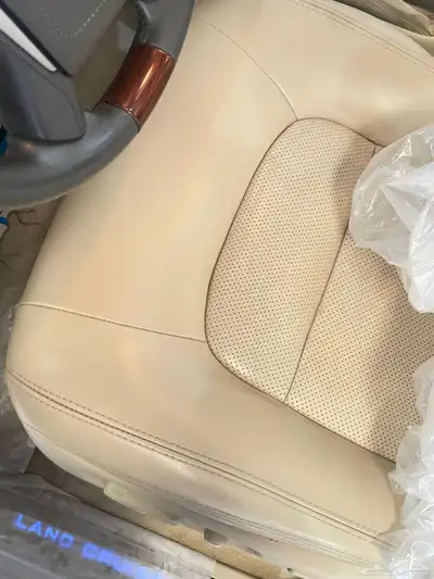للبيع جيب لاندكروزر موديل 2017 في اكس ار مكينه كبيره 5 7 48