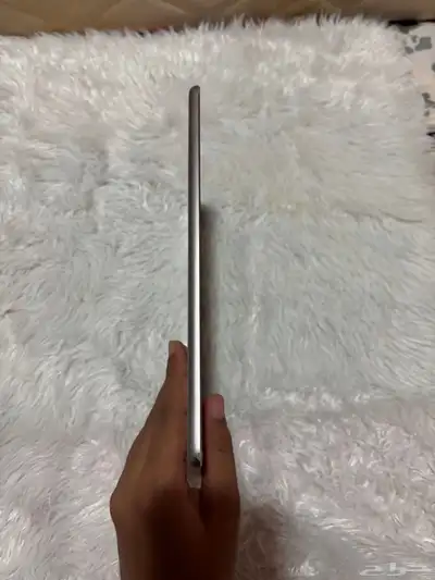 آيباد أبل الجيل السادس 4