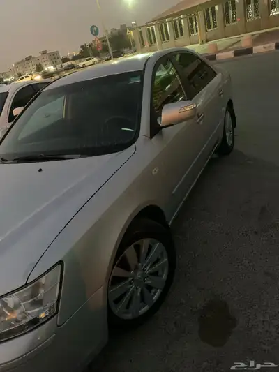 سوناتا 2010 5
