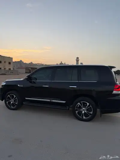 لاندكروزر قراند تورينق 1