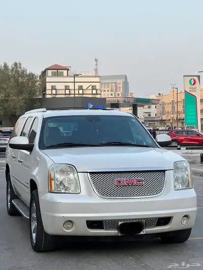 جي ام سي يوكن دينالي 2012 XL 22