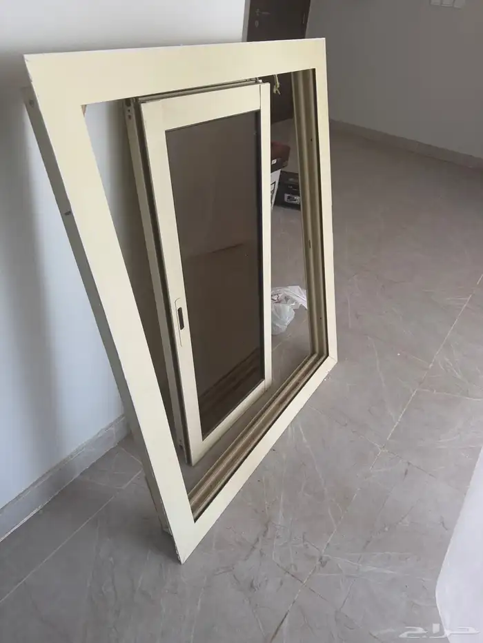 شباك يعتبر جديد غير مستخدم 0