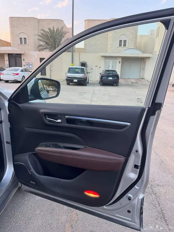 رينو كوليوس 2018 33