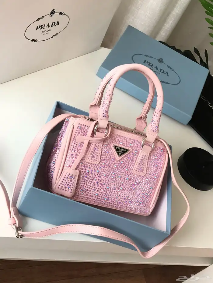 شنط برادا لمعه عرائسي 9