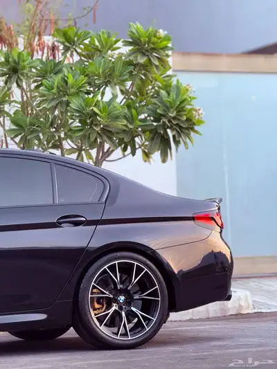 تحت الضمان وصيانة مجانية BMW M5 F90 Competition 2021 8
