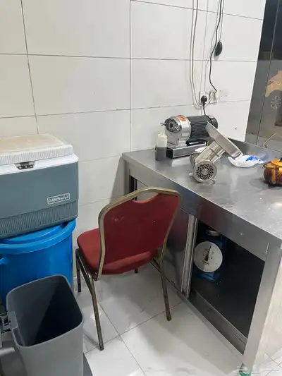 مطعم جاهز للاجار 9