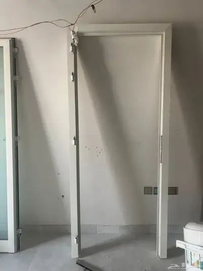 باب حمام ألمنيوم وزجاج 3 حبات 2