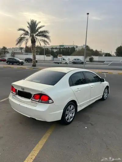 للبيع هوندا سيفيك 2009 استخدام الوالد نظيفة جدا 9