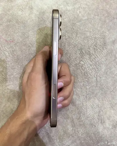 ايفون 16 برو ماكس 2