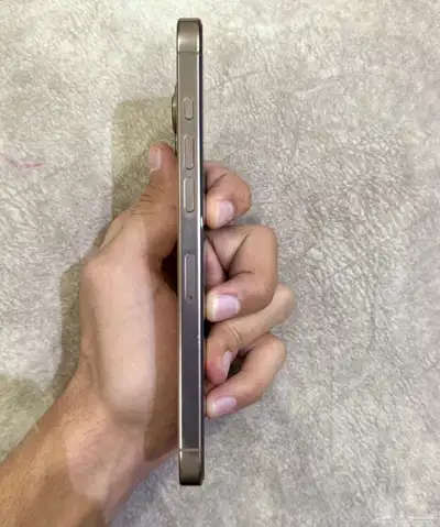 ايفون 16 برو ماكس 5