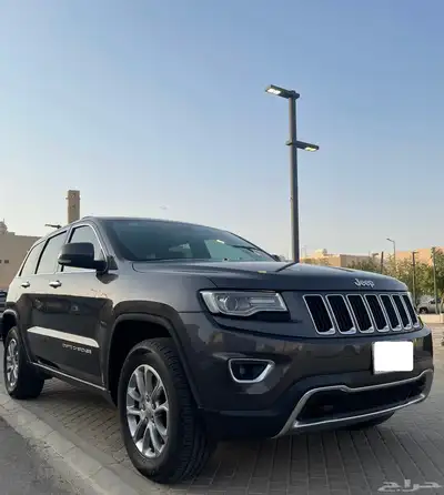 للبيع - جيب جراند شيروكي LIMITED 4x4 - موديل 2015 2