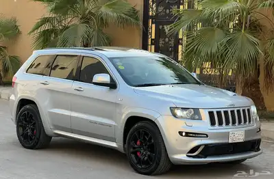 جيب جراند شروكي 2012 SRT (بحالة ممتازة) 2