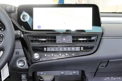 لكزس - ES350 F Sport - خليجي - 2025 - فل كامل 25