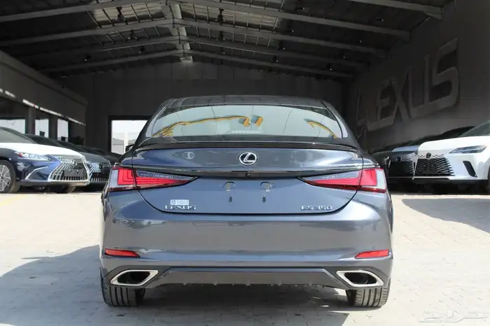 لكزس - ES350 F Sport - خليجي - 2025 - فل كامل 7