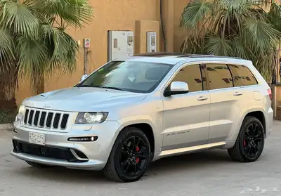 جيب جراند شروكي 2012 SRT (بحالة ممتازة) 1