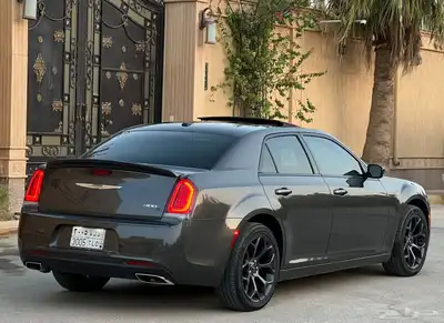 كرايزلر 300S 2021 (بحالة ممتازة) 8