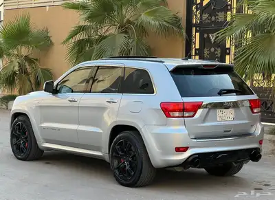 جيب جراند شروكي 2012 SRT (بحالة ممتازة) 8