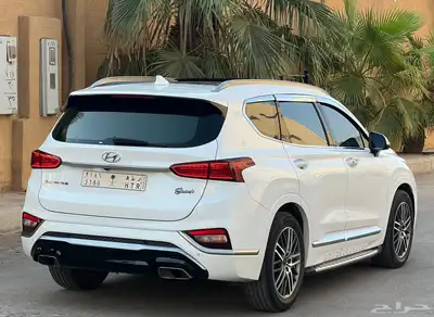 هونداي سنتافي 2019 ديزل (بحالة ممتازة) 5