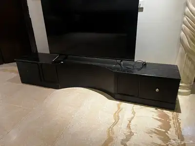 طاولة تلفزيون 1