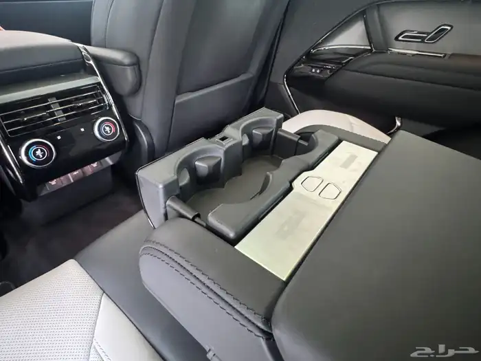 2023 RANGE ROVER SPORT - Dynamic SE 17