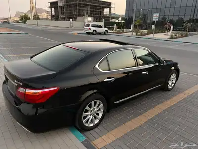 لكزس LS600H 2