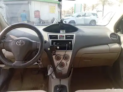 ياريس أوتوماتيك 2010 0
