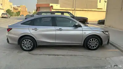 يارس للبيع موديل 23 ممشى86 الف 3