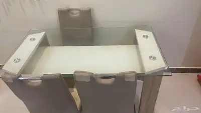 طاولة طعام و مكتب 1