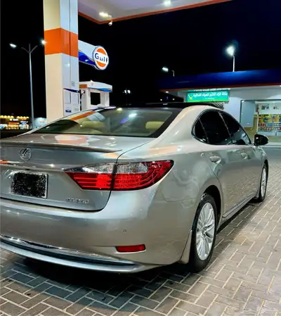 للبيع لكزس ES250 2