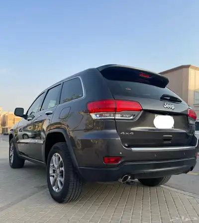 للبيع - جيب جراند شيروكي LIMITED 4x4 - موديل 2015 5