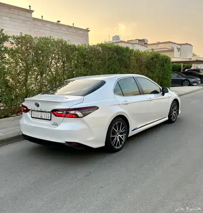 كامري 2023 GLE هايبرد 8