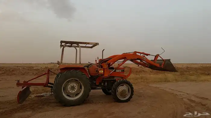 للبيع حراثه كابوتا نظيفه دفرنسين عداد 588 ساعه 1