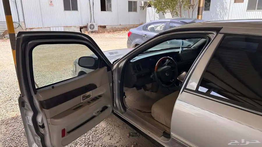قراند ماركيز 2006 نظيف و مشروط 2