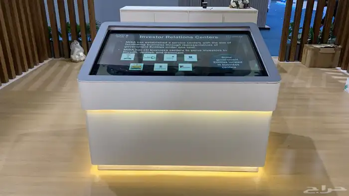 تأجير شاشات معارض ومؤتمرات 60