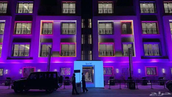 تأجير شاشات معارض ومؤتمرات 70