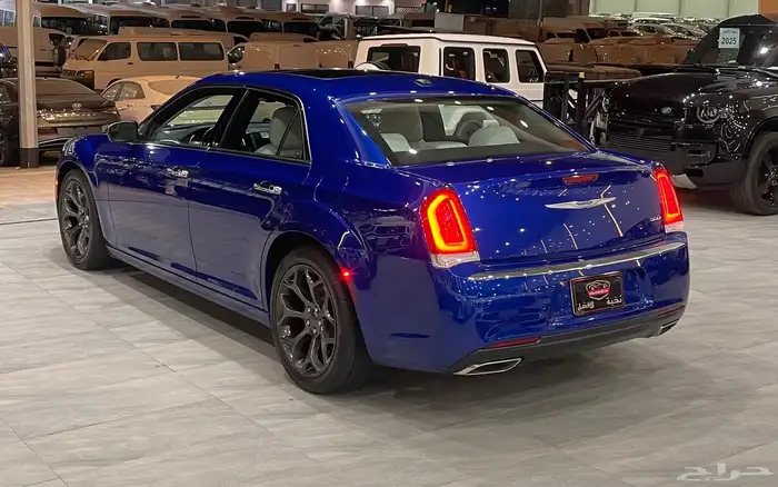 كرايزلر C300 سعودى من فل كامل 2021 3