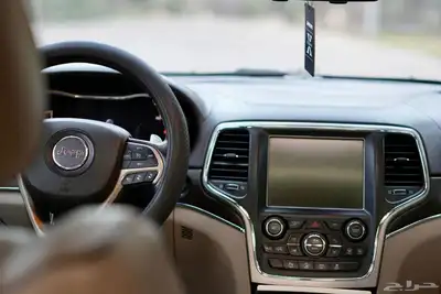 جيب جراند شيروكي 2014 LIMITED وارد المتحدة 16