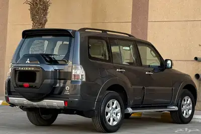 باجيرو 2020 GLS 12