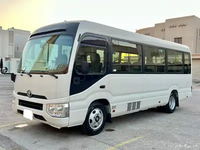 باص كوستر 2022 ديزل عداد 96 الف 1