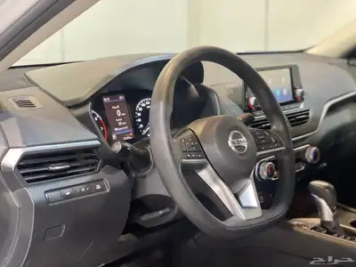 نيسان ألتيما 2022 عدا 32 ألف فقط بحالة ممتازة 10