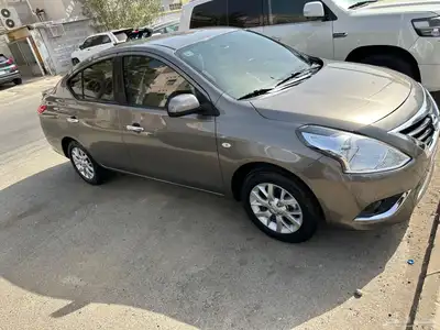 للبيع نيسان صني 2022 ممشى قليل 11
