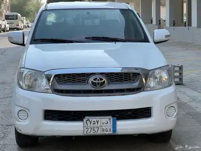تويوتا هايلوكس موديل 2010 ديزل 17